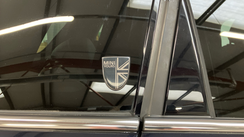 MINI Hatchback 1.5 Cooper Exclusive Premium Plus 5dr Auto Petrol Hatchback